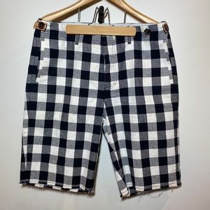 Trovata Men’s Shorts Sz 34